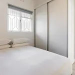 Bantry Bay Pearl - Luxury Apt With Ocean Views